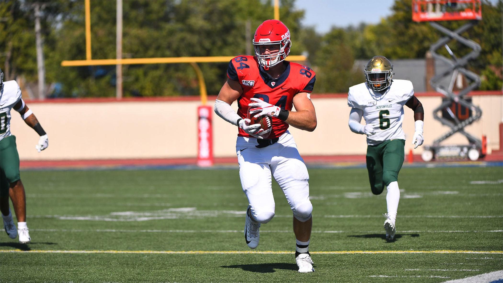 Dayton's Adam Trautman